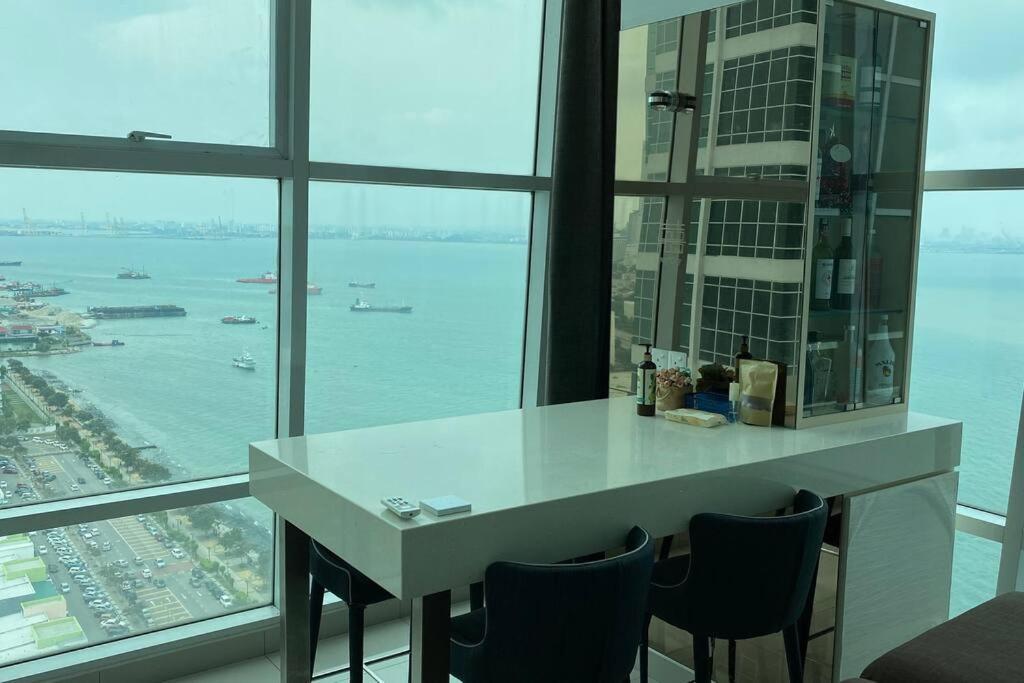 The Maritime Suite @ Panoramic Duplex 海景の家 Jelutong Exterior photo